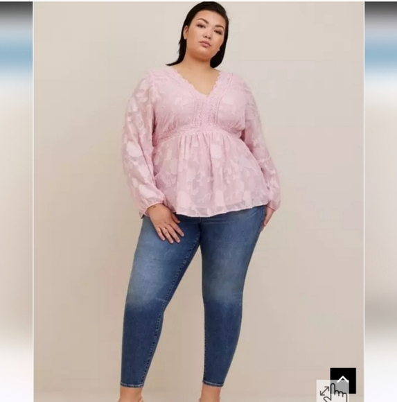 ⚘️Nwot Torrid 2x Babydoll Clip Floral Long Sleeve Top - Picture 1 of 6